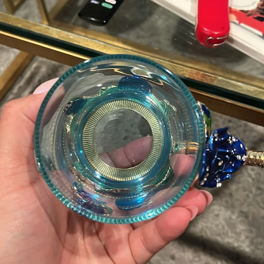 ARC butterfly floral cup.